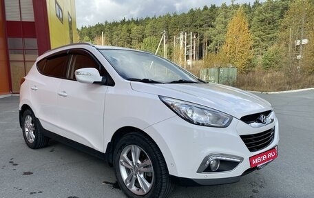 Hyundai ix35 I рестайлинг, 2012 год, 1 300 000 рублей, 4 фотография