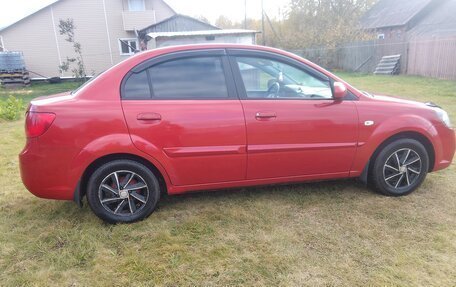 KIA Rio II, 2009 год, 555 000 рублей, 12 фотография