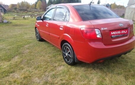 KIA Rio II, 2009 год, 555 000 рублей, 13 фотография