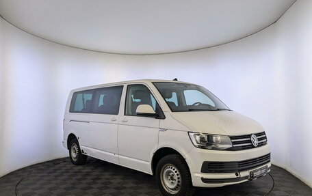 Volkswagen Caravelle T6 рестайлинг, 2019 год, 2 750 000 рублей, 3 фотография