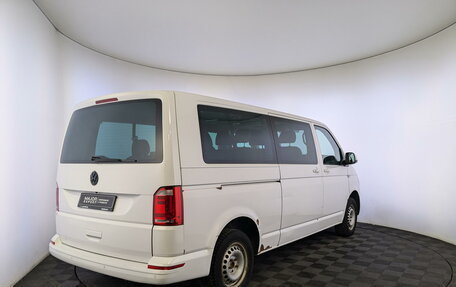 Volkswagen Caravelle T6 рестайлинг, 2019 год, 2 750 000 рублей, 5 фотография