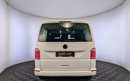 Volkswagen Caravelle T6 рестайлинг, 2019 год, 2 750 000 рублей, 6 фотография