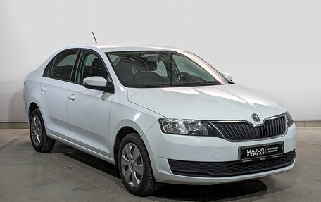 Skoda Rapid I, 2018 год, 1 030 000 рублей, 3 фотография