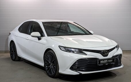 Toyota Camry, 2020 год, 2 990 000 рублей, 3 фотография