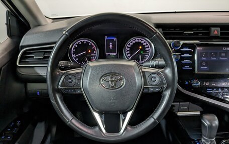 Toyota Camry, 2020 год, 2 990 000 рублей, 24 фотография