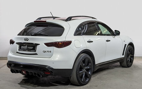 Infiniti QX70, 2015 год, 2 500 000 рублей, 5 фотография