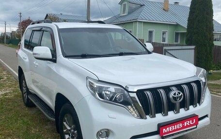 Toyota Land Cruiser Prado 150 рестайлинг 2, 2014 год, 3 450 000 рублей, 2 фотография