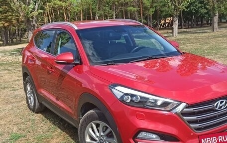 Hyundai Tucson III, 2018 год, 2 500 000 рублей, 2 фотография