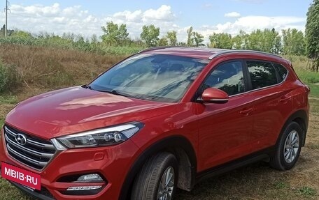 Hyundai Tucson III, 2018 год, 2 500 000 рублей, 3 фотография