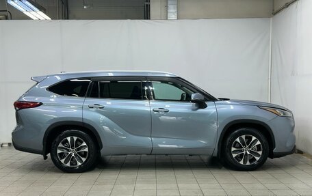 Toyota Highlander, 2021 год, 5 570 000 рублей, 5 фотография