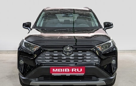 Toyota RAV4, 2021 год, 4 350 000 рублей, 2 фотография