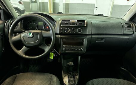 Skoda Fabia II, 2011 год, 870 000 рублей, 10 фотография