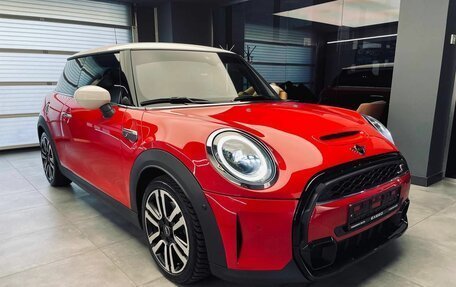 MINI Hatch, 2021 год, 3 482 000 рублей, 3 фотография