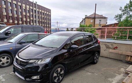 Honda Fit III, 2018 год, 1 495 000 рублей, 3 фотография