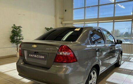 Chevrolet Aveo III, 2011 год, 585 000 рублей, 2 фотография