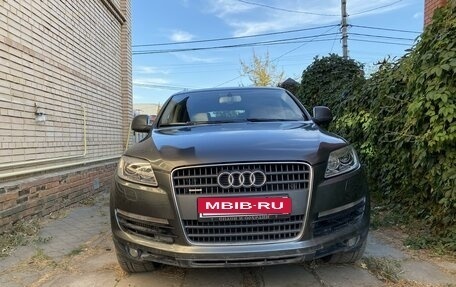 Audi Q7, 2007 год, 1 270 000 рублей, 2 фотография