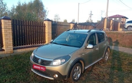 Renault Sandero I, 2012 год, 800 000 рублей, 1 фотография