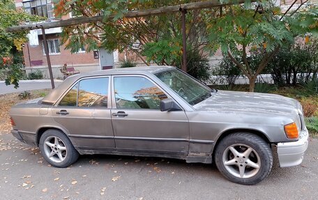 Mercedes-Benz 190 (W201), 1986 год, 110 000 рублей, 7 фотография