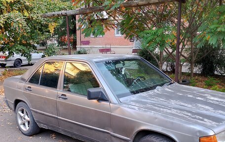 Mercedes-Benz 190 (W201), 1986 год, 110 000 рублей, 8 фотография