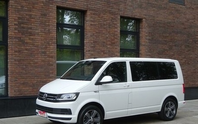 Volkswagen Caravelle T6 рестайлинг, 2019 год, 4 200 000 рублей, 1 фотография