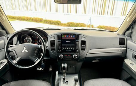 Mitsubishi Pajero IV, 2014 год, 3 150 000 рублей, 18 фотография