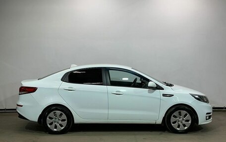 KIA Rio III рестайлинг, 2015 год, 1 050 000 рублей, 4 фотография