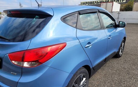 Hyundai ix35 I рестайлинг, 2015 год, 1 750 000 рублей, 2 фотография