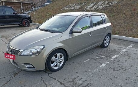 KIA cee'd I рестайлинг, 2012 год, 1 100 000 рублей, 6 фотография