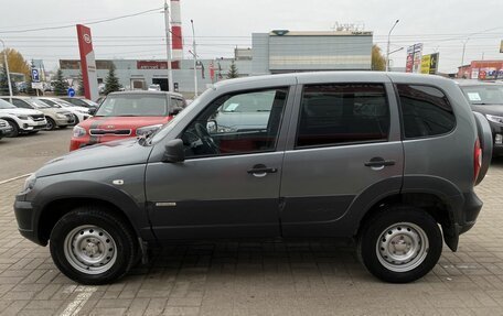 Chevrolet Niva I рестайлинг, 2017 год, 781 000 рублей, 8 фотография