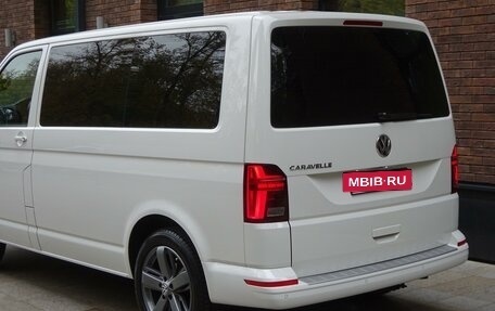 Volkswagen Caravelle T6 рестайлинг, 2019 год, 4 200 000 рублей, 5 фотография