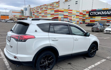 Toyota RAV4, 2019 год, 2 950 000 рублей, 5 фотография