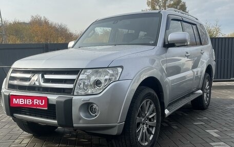 Mitsubishi Pajero IV, 2010 год, 2 400 000 рублей, 1 фотография