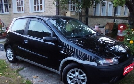 Fiat Punto III Punto Evo рестайлинг, 2000 год, 250 000 рублей, 1 фотография