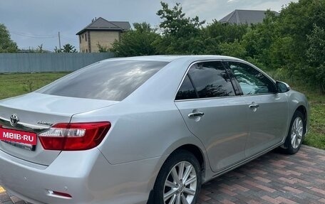 Toyota Camry, 2013 год, 2 320 000 рублей, 4 фотография