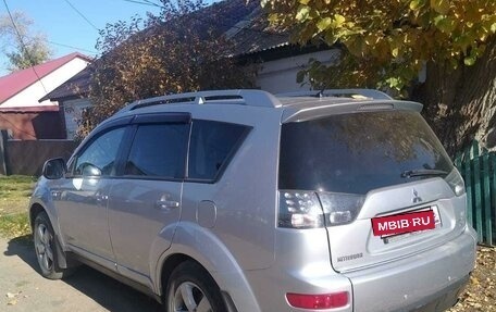 Mitsubishi Outlander III рестайлинг 3, 2008 год, 1 350 000 рублей, 5 фотография