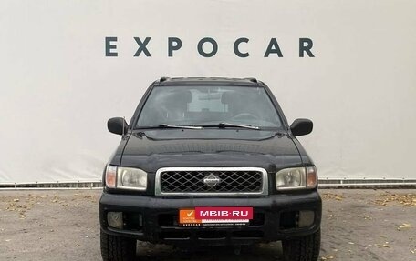 Nissan Pathfinder, 2000 год, 550 000 рублей, 2 фотография