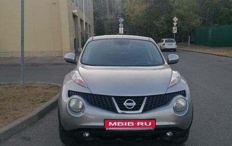 Nissan Juke II, 2011 год, 1 300 000 рублей, 11 фотография