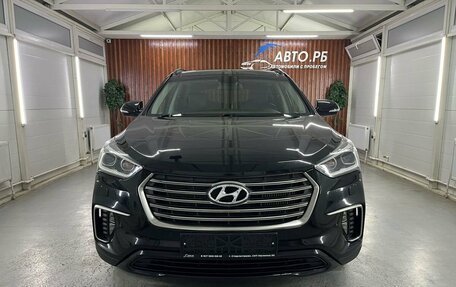 Hyundai Santa Fe III рестайлинг, 2017 год, 2 970 000 рублей, 3 фотография