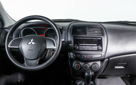 Mitsubishi ASX I рестайлинг, 2014 год, 1 450 000 рублей, 12 фотография