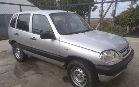 Chevrolet Niva I рестайлинг, 2007 год, 249 000 рублей, 2 фотография