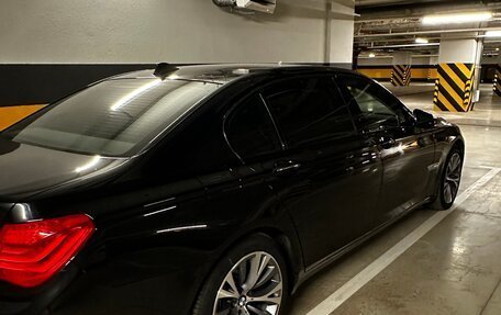 BMW 7 серия, 2011 год, 1 750 000 рублей, 4 фотография