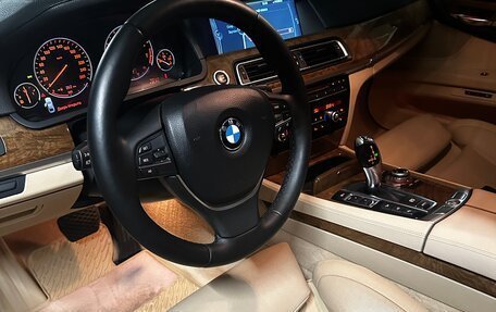 BMW 7 серия, 2011 год, 1 750 000 рублей, 9 фотография