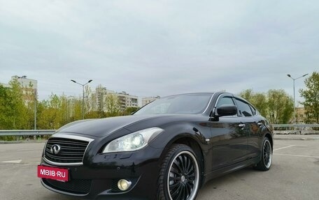 Infiniti M, 2013 год, 2 370 000 рублей, 2 фотография