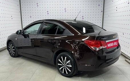 Chevrolet Cruze II, 2013 год, 995 000 рублей, 4 фотография