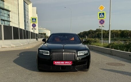 Rolls-Royce Ghost Series II рестайлинг, 2022 год, 55 000 000 рублей, 7 фотография