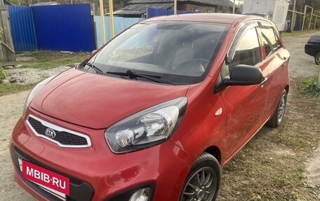 KIA Picanto II, 2012 год, 560 000 рублей, 2 фотография