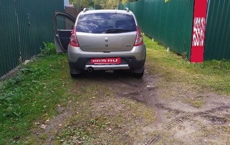 Renault Sandero I, 2012 год, 750 000 рублей, 4 фотография