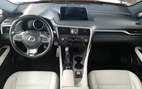 Lexus RX IV рестайлинг, 2016 год, 4 535 000 рублей, 9 фотография