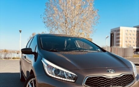 KIA cee'd III, 2014 год, 1 300 000 рублей, 2 фотография