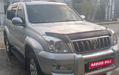 Toyota Land Cruiser Prado 120 рестайлинг, 2008 год, 2 350 000 рублей, 9 фотография